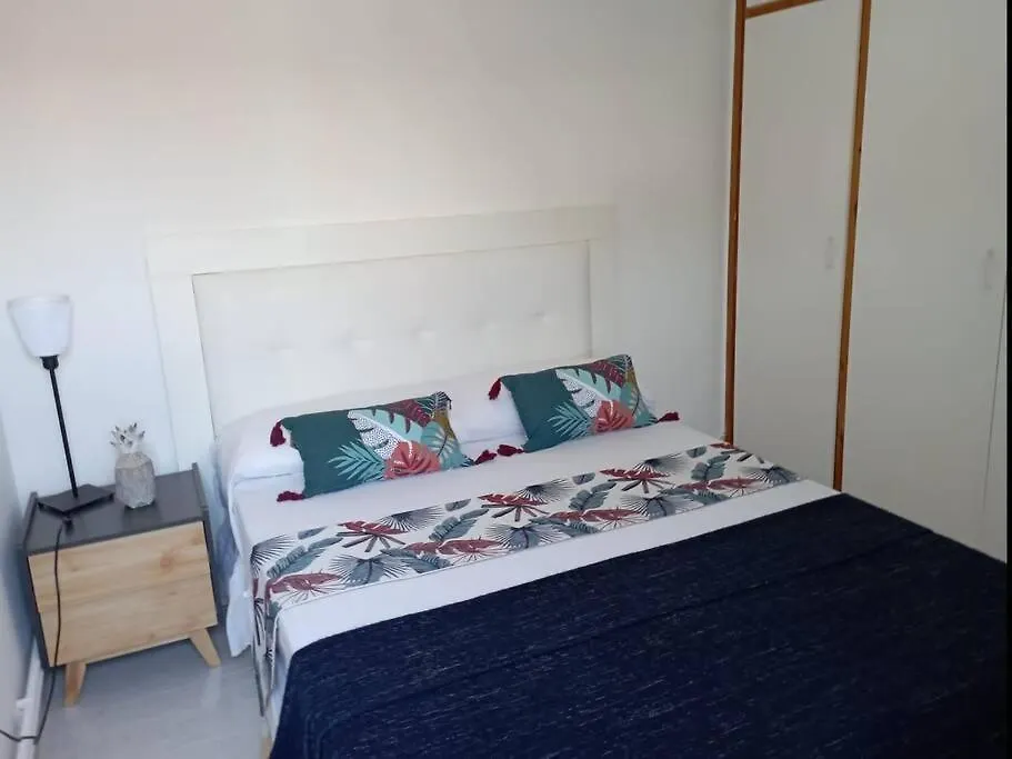 Casa En Castelldefels A 5 Min De La Playa 빌라 펜션