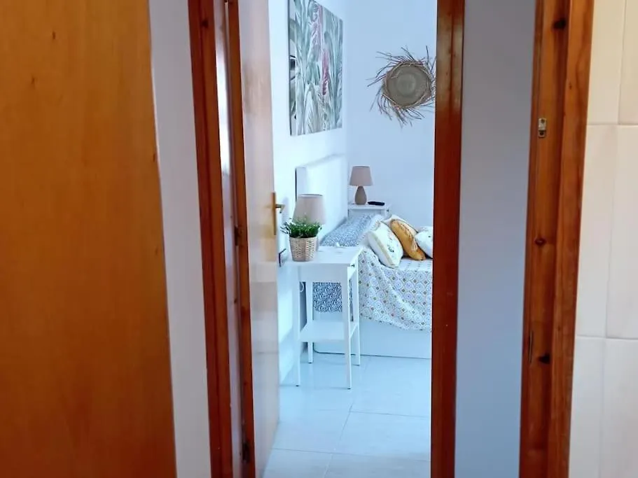 Casa En Castelldefels A 5 Min De La Playa 빌라 0*,