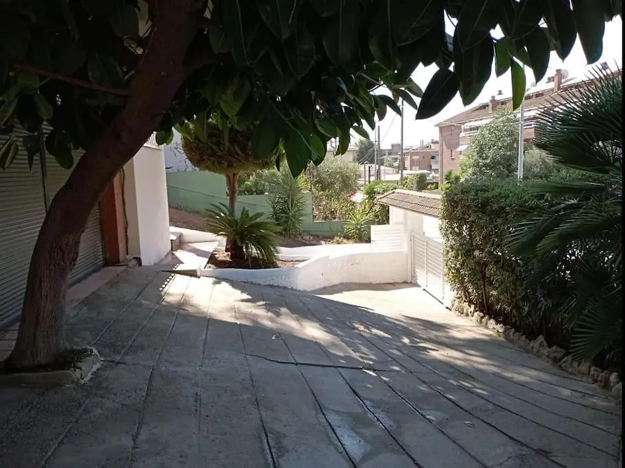 Casa En Castelldefels A 5 Min De La Playa Villa 0*,  Spanien